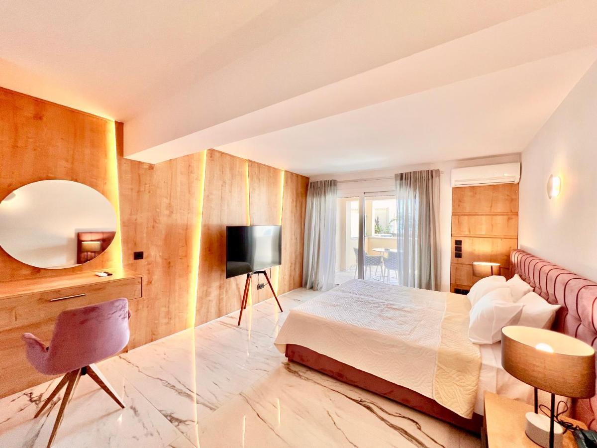 Luxury Villa Barbati Sun With Private Pool By Dadovillas Esterno foto